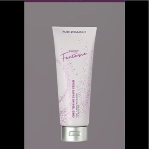 - Sweet Fantasie Conditioning Coochy Shave C…